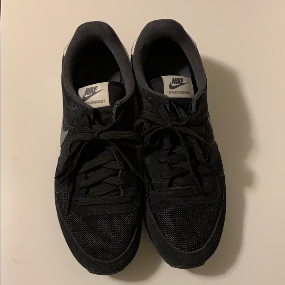 Women’s Nike Internationalist